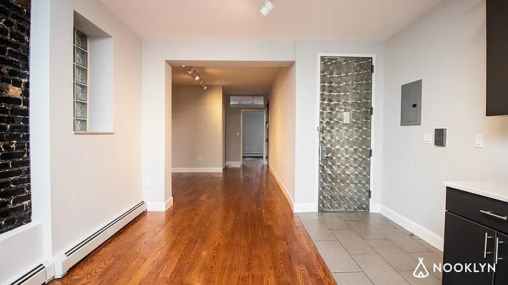 Rented by Nooklyn NYC LLC | media 16