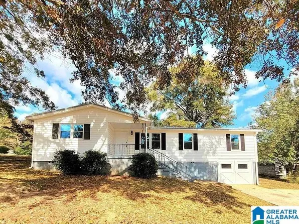 117 Hendricks St, Talladega, AL 35160