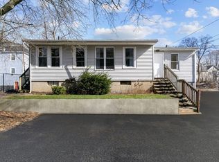 3 Brookline St, Webster, MA 01570