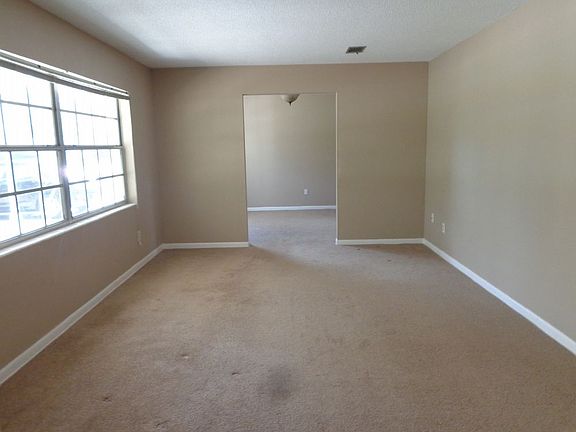 5th image of 4930 NW 34th Ter