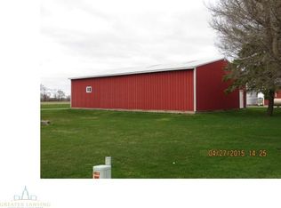 1912 S Watson Rd, Saint Johns, MI 48879