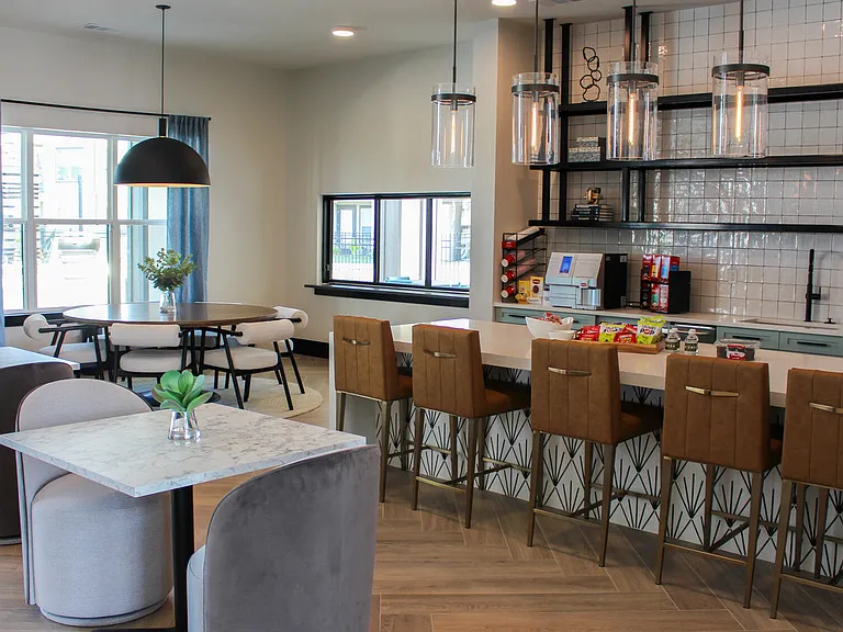 Silo Creek Apartments — Photo 18