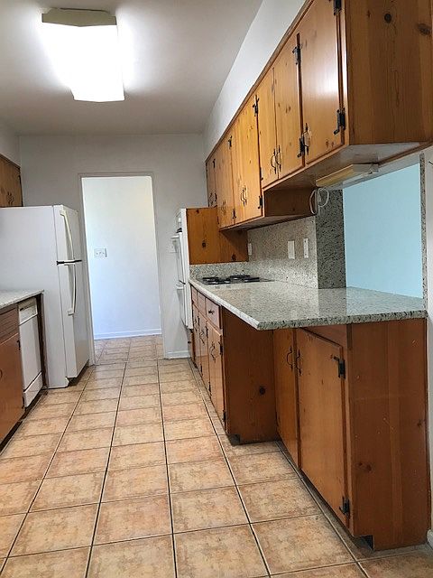 2nd image of 1930 Fairview Shores Dr
