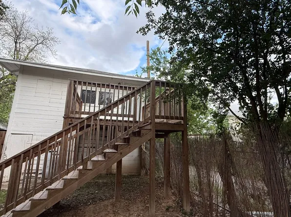 2210 W Travis St #2, San Antonio, TX 78207