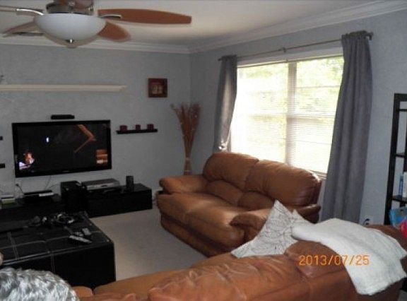 5th image of 3914 Allan Pl