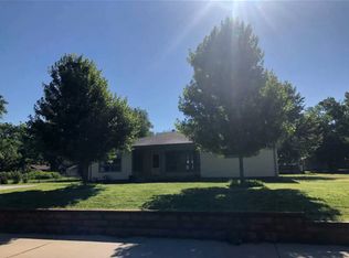 730 N Woodlawn Blvd, Derby, KS 67037