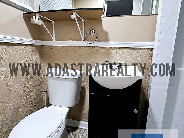 7211 N Avalon St — Photo 32