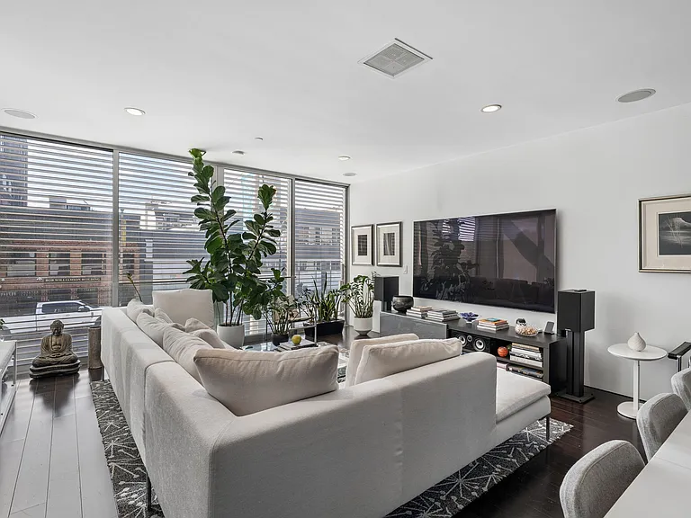1234 Howard St #2A — Photo 17