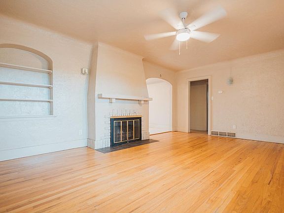 5th image of 1417 S Shields St