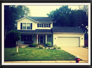 7094 Oak Tree Dr S, Lorain, OH 44053