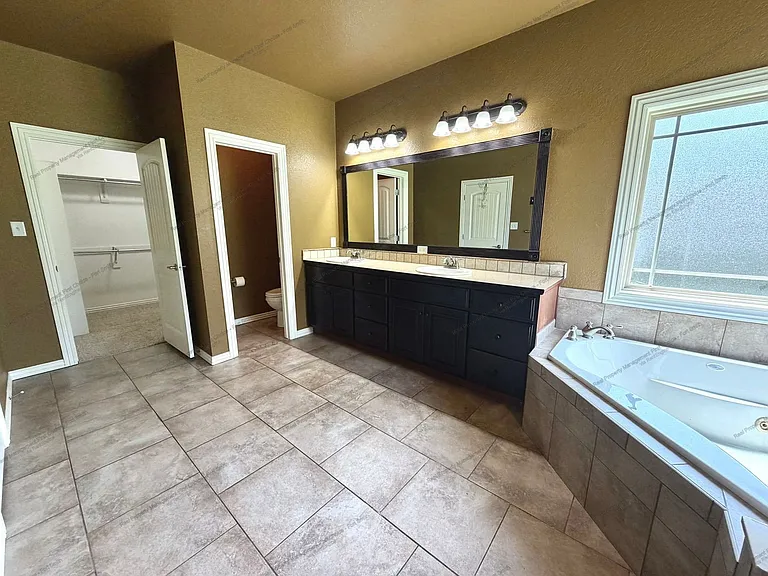 3718 Brighton Pl — Photo 27