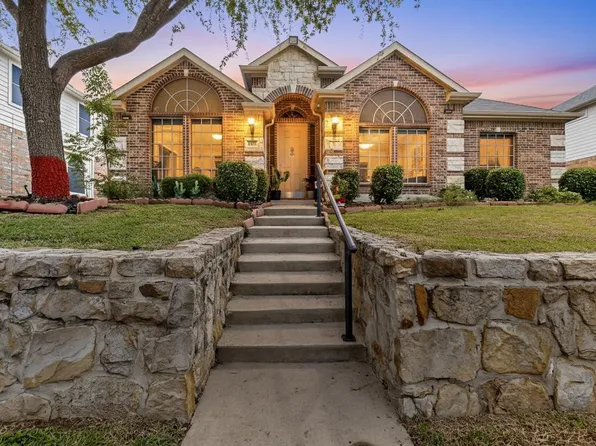 918 Myers Meadow Dr, Garland, TX 75043