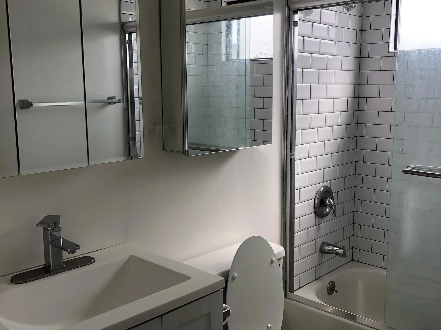 Studio, 455 sqft, $1,995 — Photo 3
