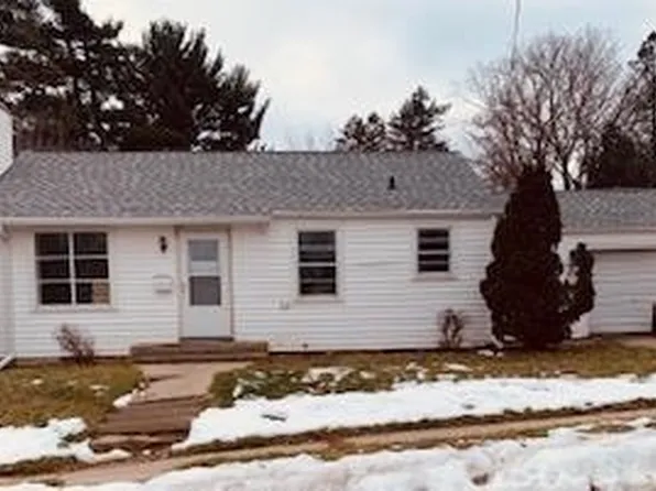 1409 Duffy St, Watertown, WI 53094