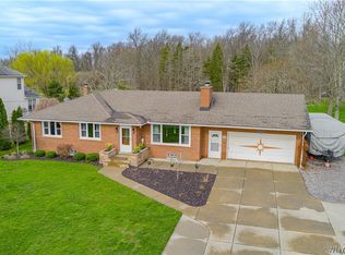 6998 Shawnee Rd, North Tonawanda, NY 14120