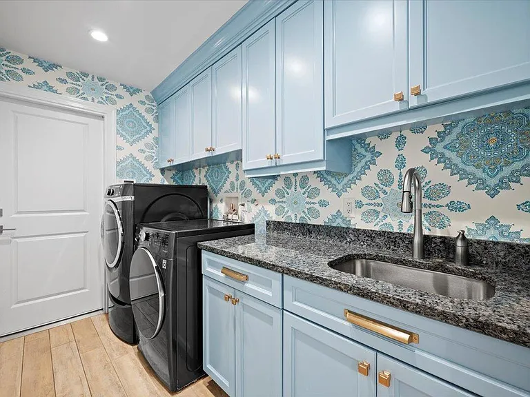48 Ocean Dr — Photo 22
