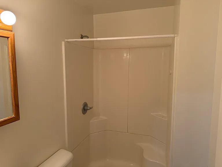 131 Plum St — Photo 9