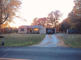 1371 N Doziers Station Rd, Columbia, MO 65202