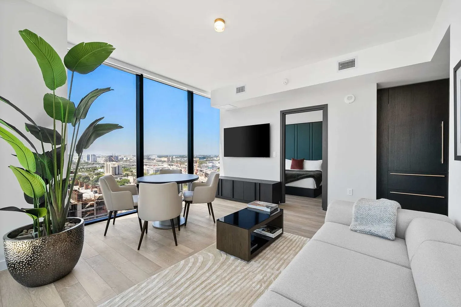 2 bed, 2.0 bath, 1054 sqft, $6,493 — Photo 2