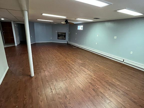 2nd image of 4517 Park Ave #G