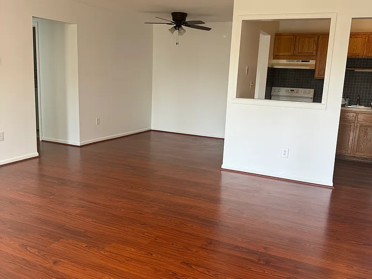 809 Sunset Ln — Photo 3