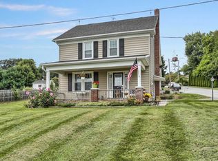 10 Indian Springs Rd, Red Lion, PA 17356