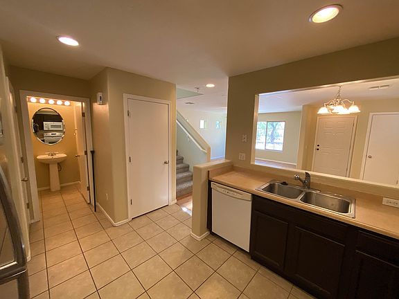 4th image of 6076 S Sweet Birch Ln