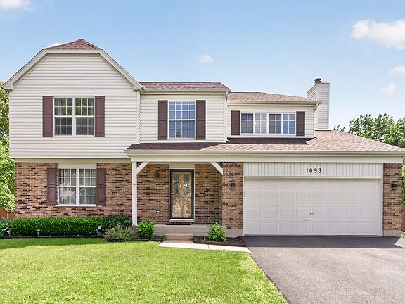 3rd image of 1093 Brighton Dr