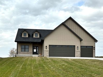 3070 Bos Ridge Rd, Pella, IA, 50219