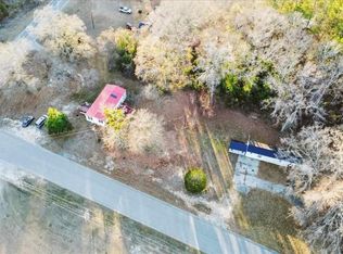 3212 W Old Camden Rd, Hartsville, SC 29550