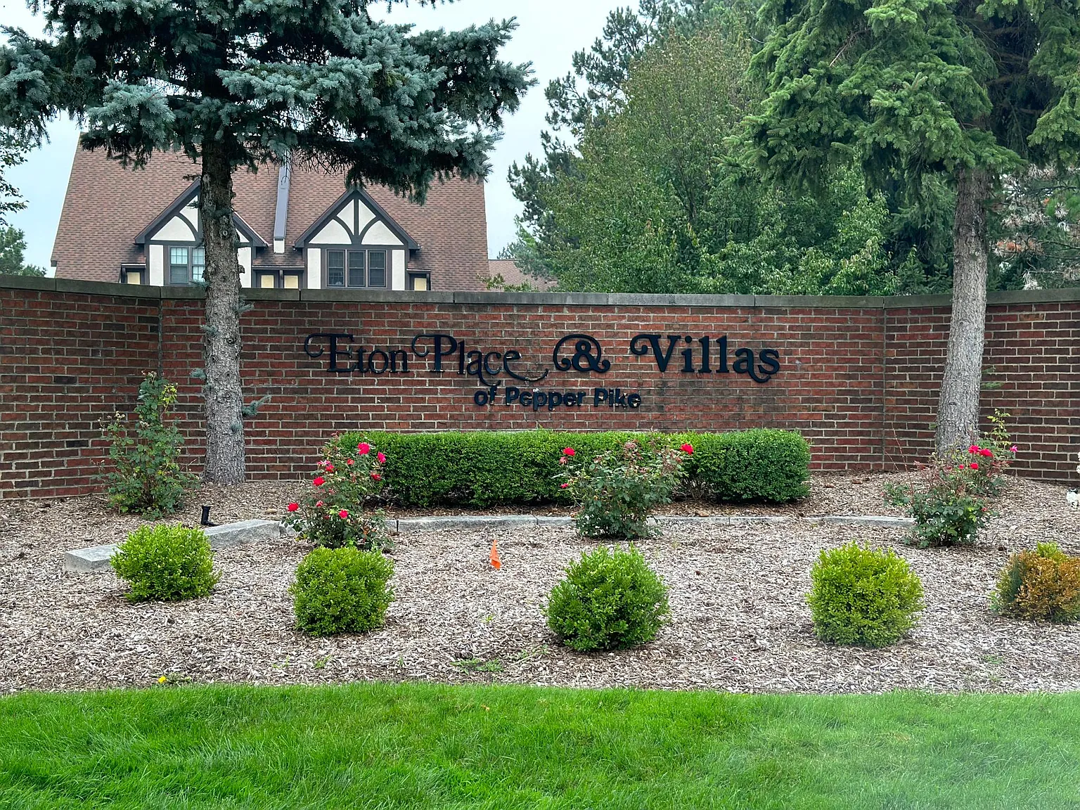 2 bed, 3.5 bath, 2132 sqft, $2,800 — Photo 1