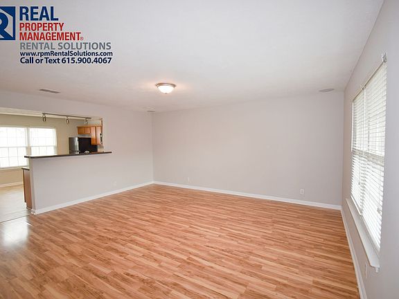 2nd image of 1029 Wolves Den Pl