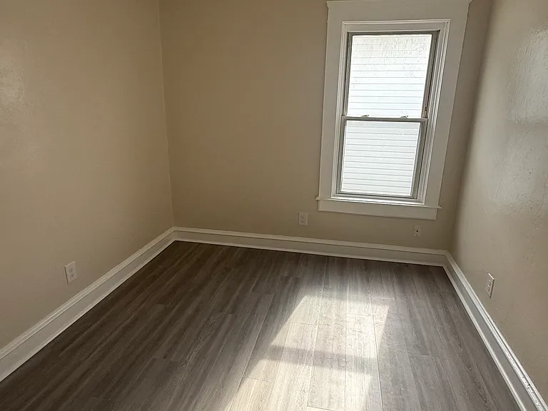 28 Magnolia St — Photo 26