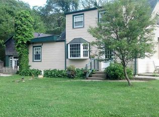 356 Allen Ave, South Kingstown, RI 02879