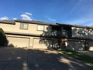 Building Photo - 6183 S Zunis Ave
