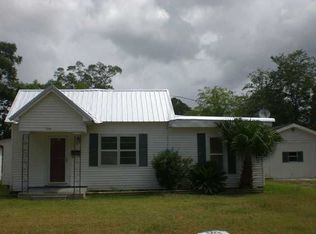 714 2nd St, Jennings, LA 70546