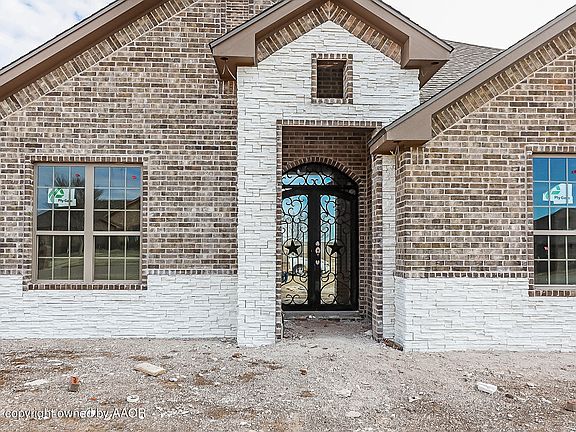 2nd image of 9101 Bridle Trails Dr