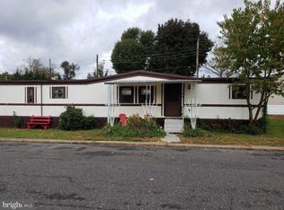 341 Park Rd, Sicklerville, NJ 08081