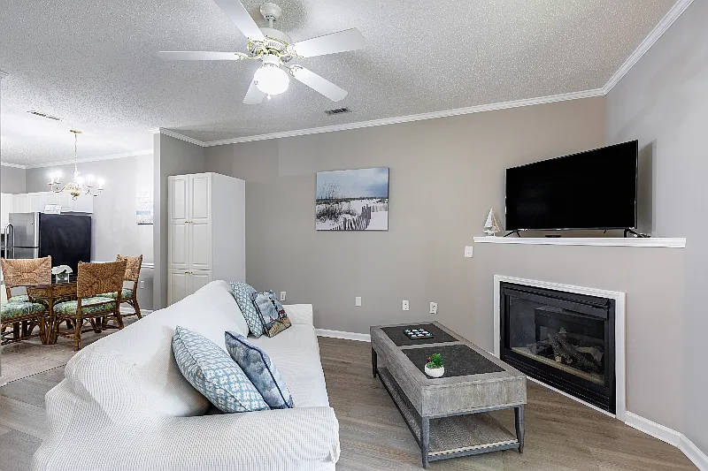 3BR/2BA Condo in Myrtle Beach | Resort-Style Amenities — Photo 1