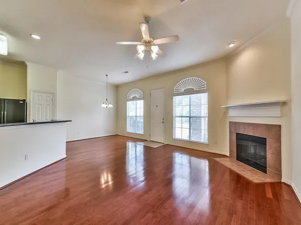 12755 Mill Ridge Dr APT 1004, Cypress, TX 77429