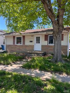 615 Broadway, East Alton, IL, 62024