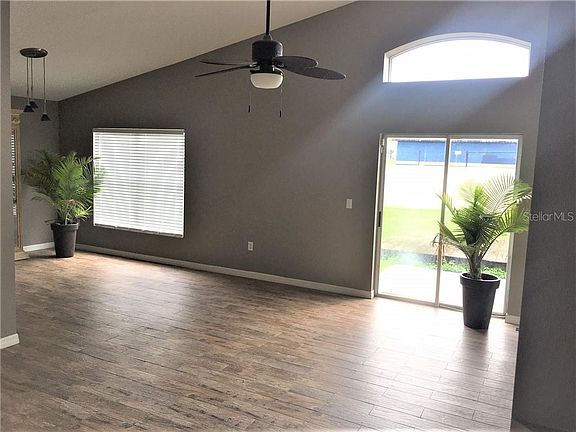 2nd image of 11456 Pinewood Cove Ln