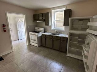 2227 W 19th St #1R, Chicago, IL 60608