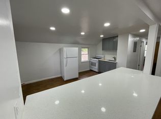 10 Christopher Ct FLOOR 2, Lodi, NJ 07644