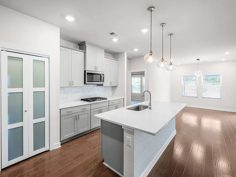 6407 Barcelona Way — Photo 12