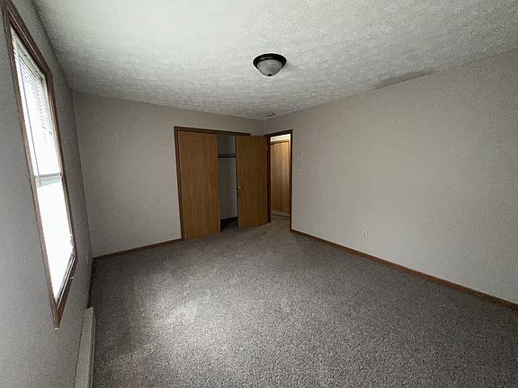 2nd image of 8 Westside Ct