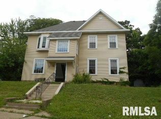 1604 Arlington Ave, Davenport, IA