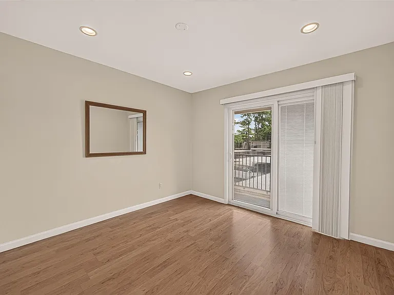 12633 Memorial Dr #130 — Photo 16
