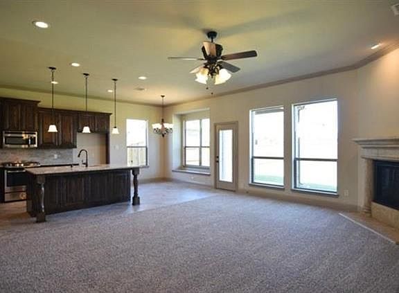 3rd image of 960 Sagebrush Dr