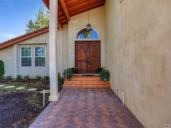 4th image of 20130 Winnetka Ct